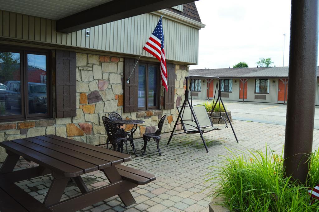 Deer Creek Motel Cambridge Ngoại thất bức ảnh